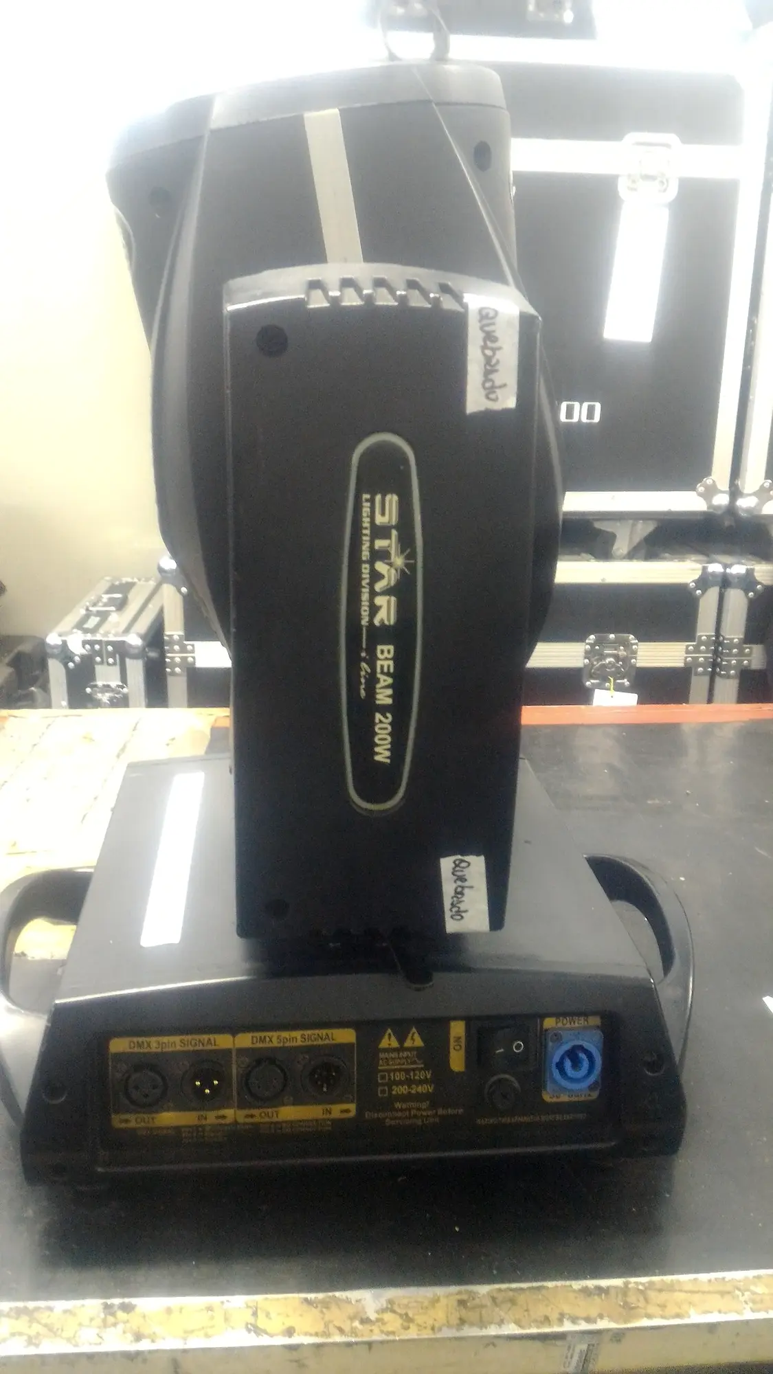 Moving Beam 200W Star Lighting Division — vista lateral